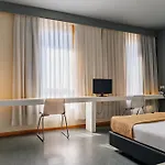 Basic By Axis Hotel