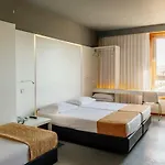 Basic By Axis Otel 2*