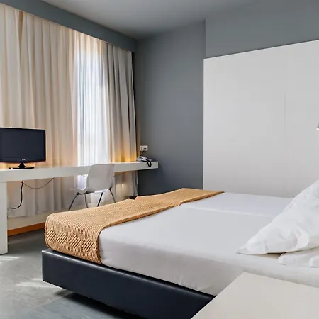 Basic By Axis 2* Braga