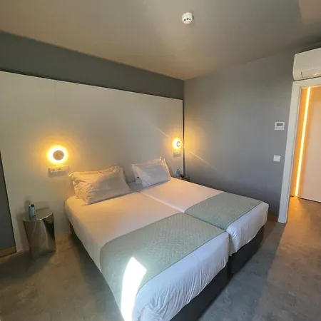 Hotel Basic By Axis 2*