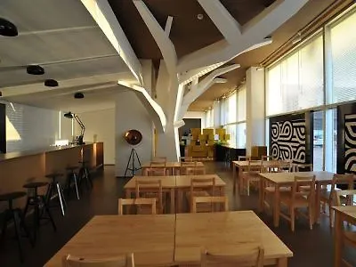 布拉加拜席斯基本酒店