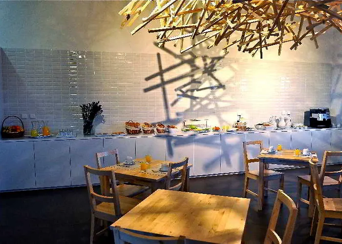 ベーシック バイ アクシス ホテル 2*